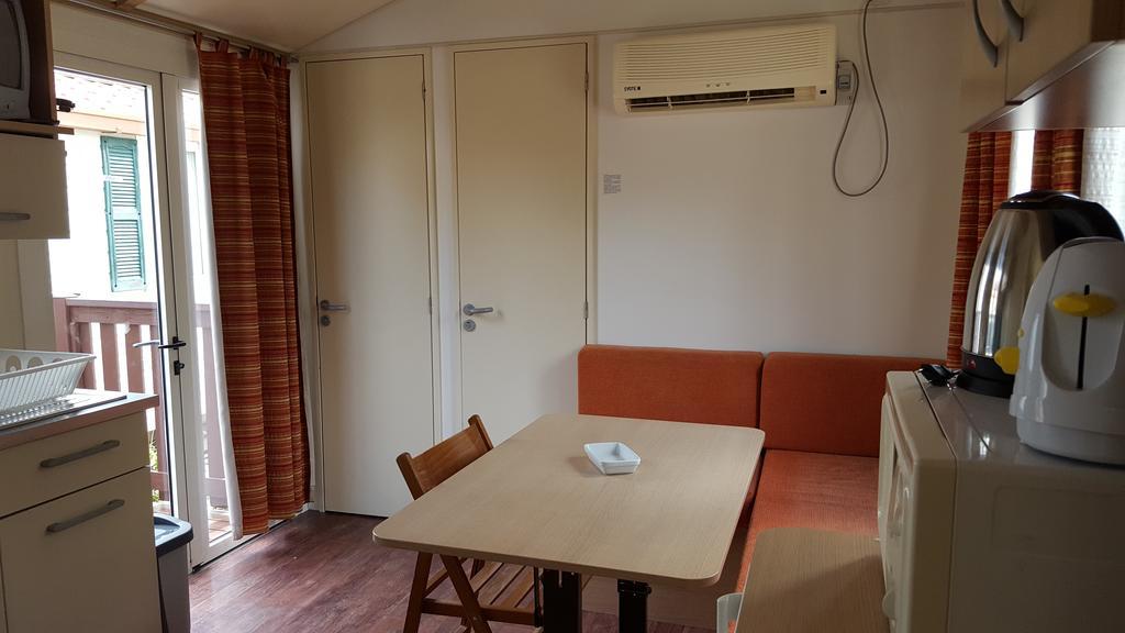 Adriacamp Mobile Homes Rosepineta Rosapineta Buitenkant foto